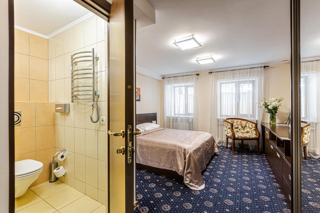 Incognito Boutique Hotel Kijev Kültér fotó