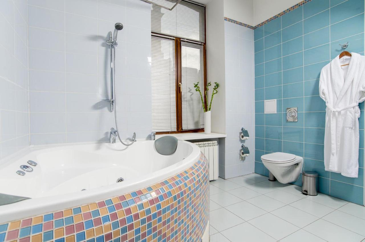 Incognito Boutique Hotel Kijev Kültér fotó