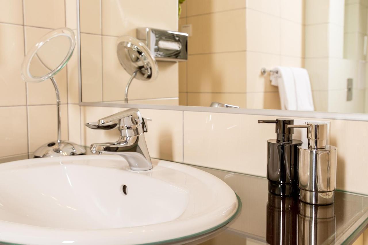 Incognito Boutique Hotel Kijev Kültér fotó