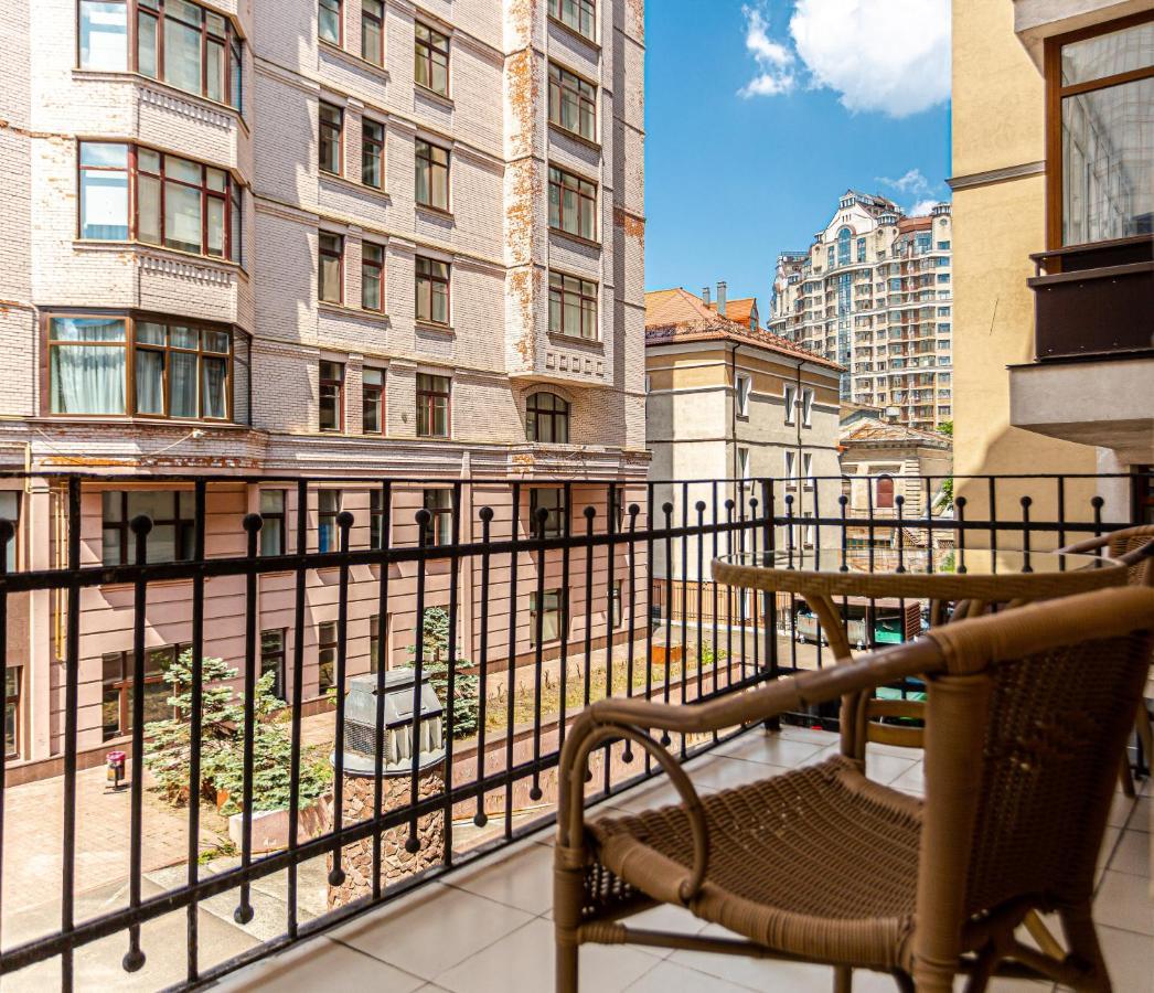 Incognito Boutique Hotel Kijev Kültér fotó